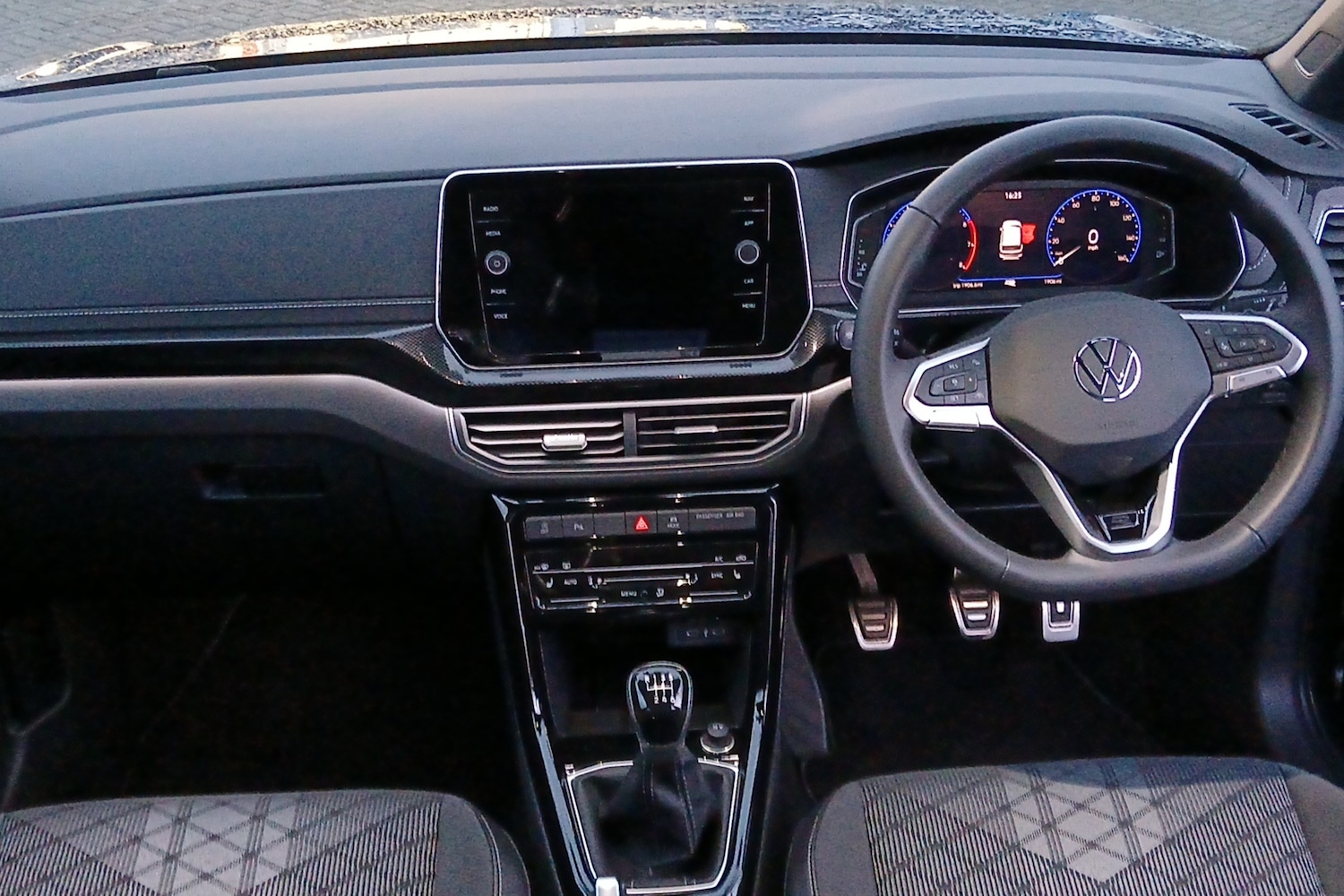 Used Volkswagen T-Cross 2025 for sale - 78074526: Photo 8