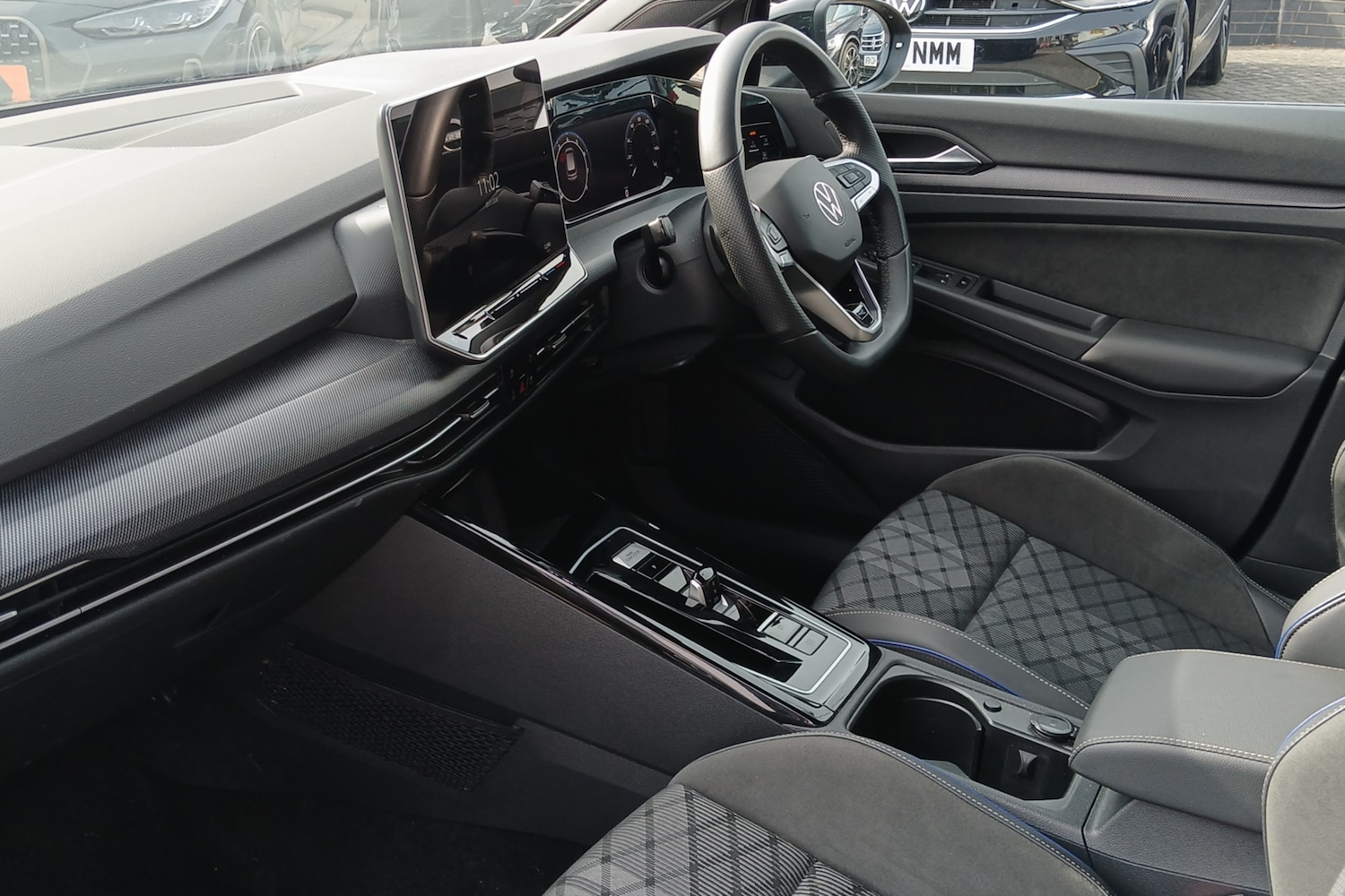 Used Volkswagen Golf 2025 for sale - 78008929: Photo 2