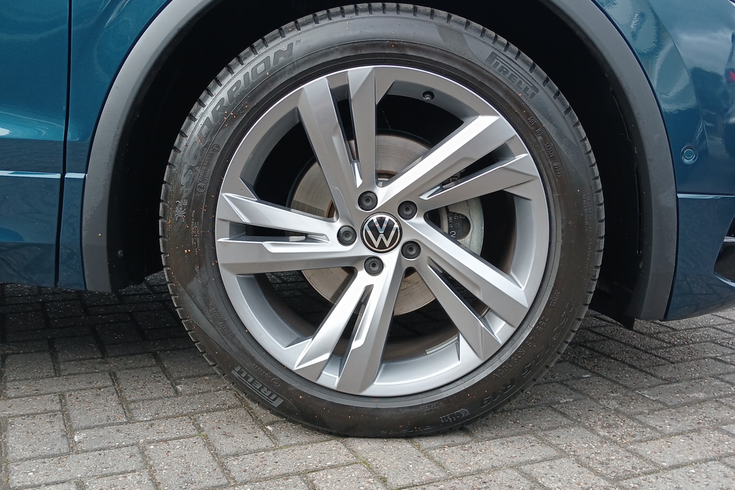 Used Volkswagen Tiguan 2023 for sale - 76675880: Photo 5