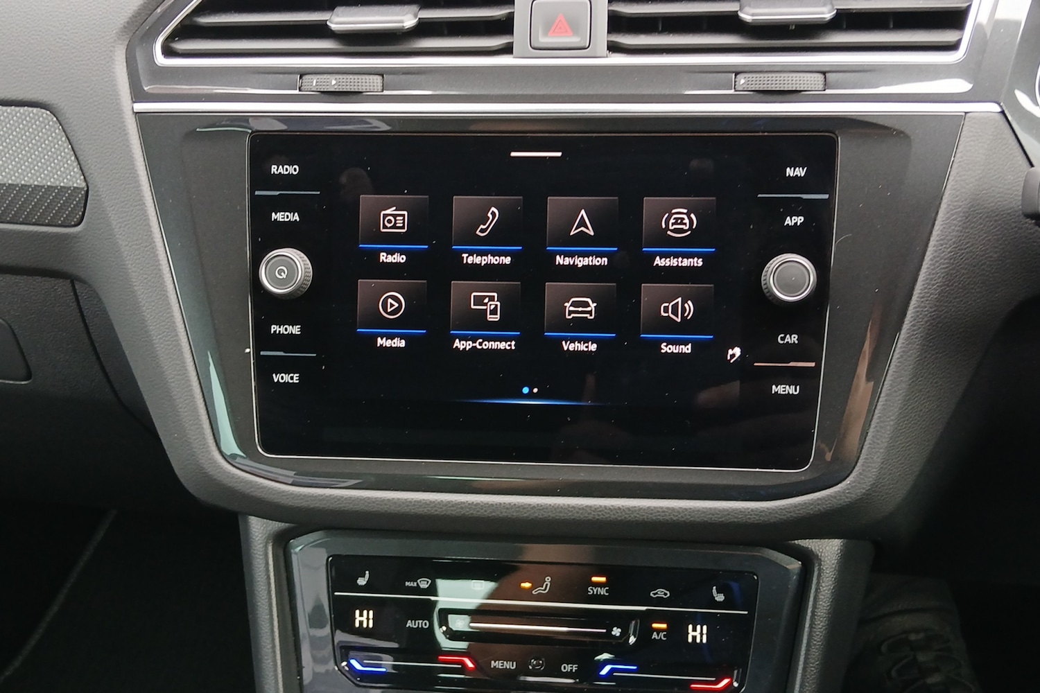 Used Volkswagen Tiguan 2023 for sale - 76675880: Photo 9