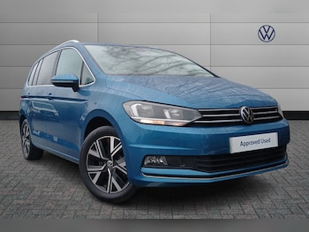 Used Volkswagen Touran 2022 for sale - 77698073: Photo