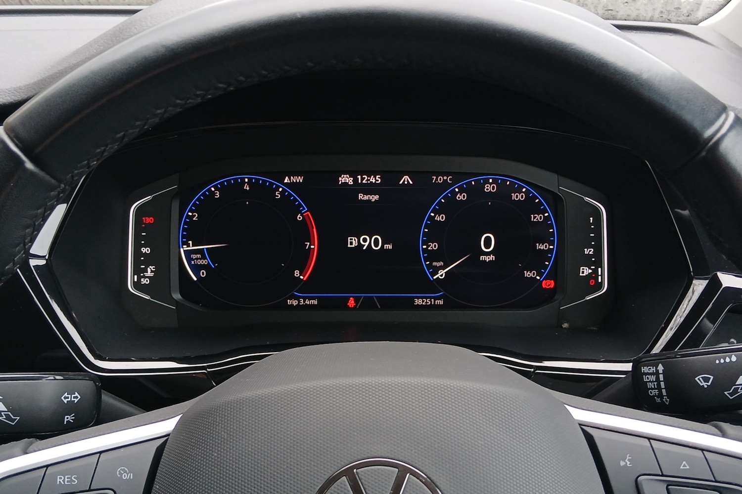 Used Volkswagen Touran 2022 for sale - 77698073: Photo 7