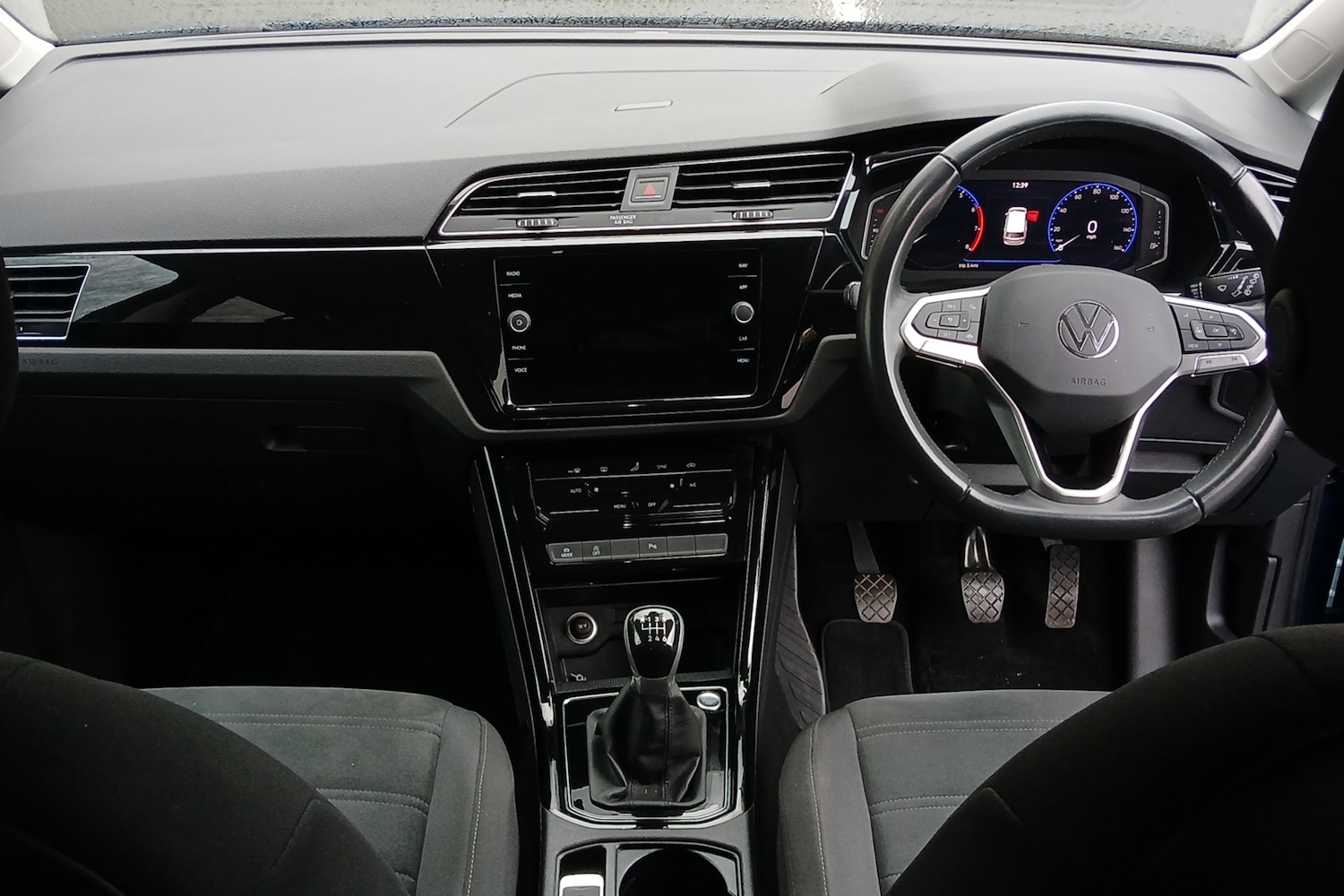 Used Volkswagen Touran 2022 for sale - 77698073: Photo 8