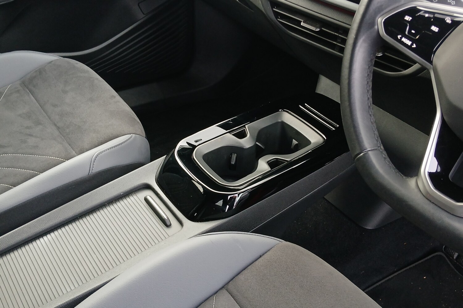 Used Volkswagen ID.5 2023 for sale - 76676168: Photo 10