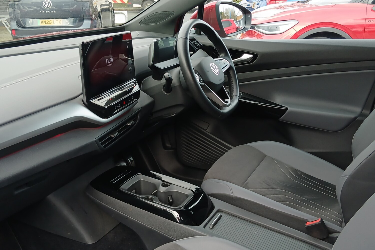 Used Volkswagen ID.5 2023 for sale - 76676168: Photo 2