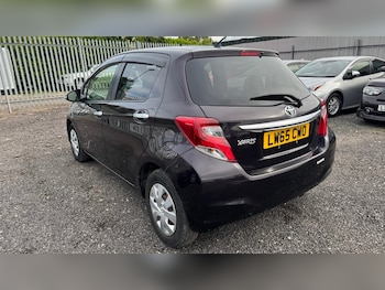 Used Toyota Yaris 2026 for sale - 79235649: Photo