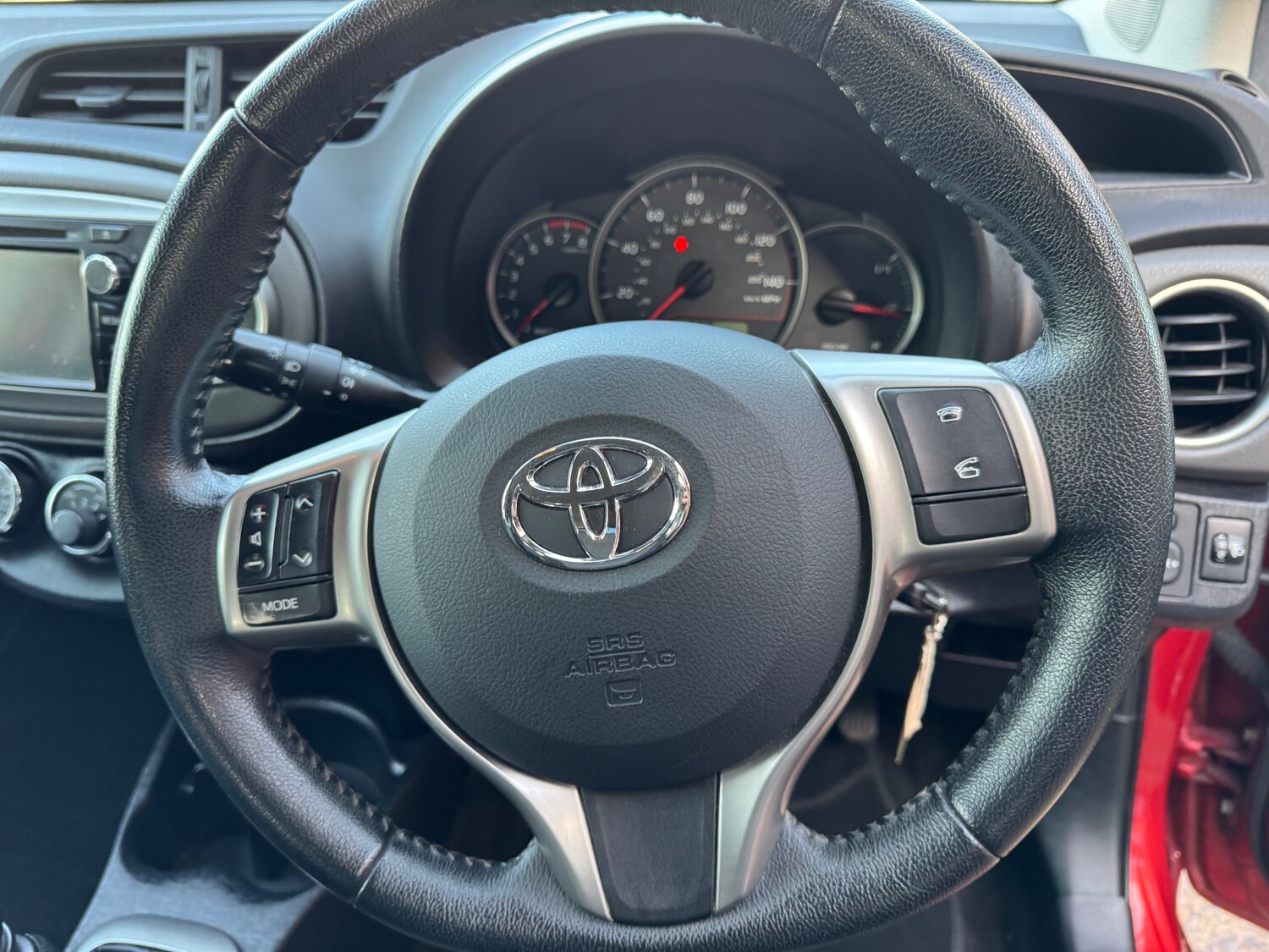 Used Toyota Yaris 2013 for sale - 77669286: Photo 13