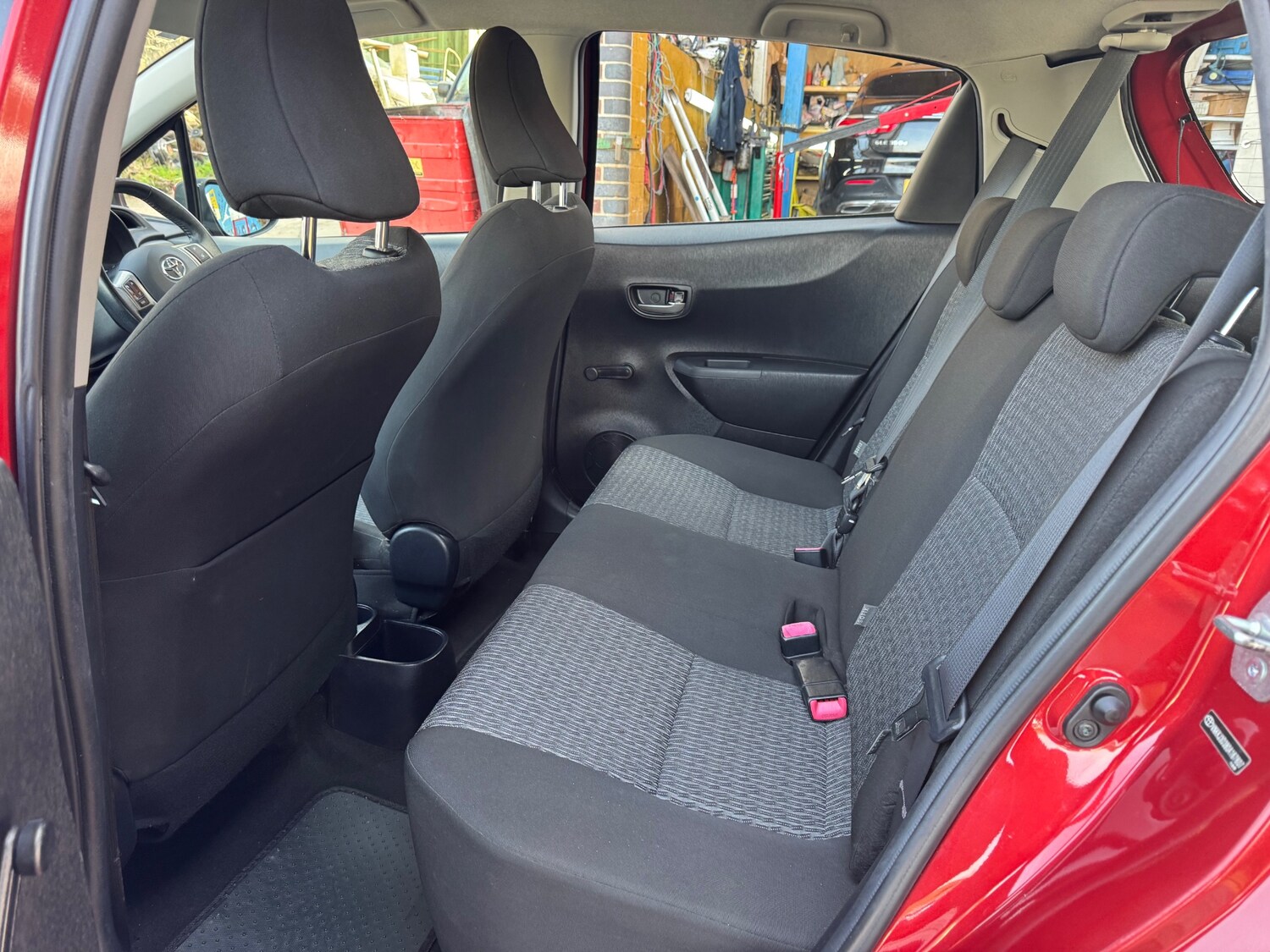 Used Toyota Yaris 2013 for sale - 77669286: Photo 15