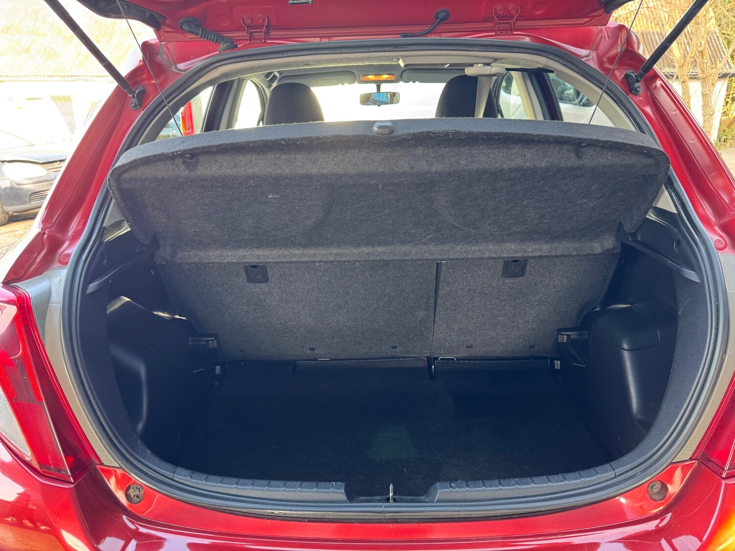 Used Toyota Yaris 2013 for sale - 77669286: Photo 17