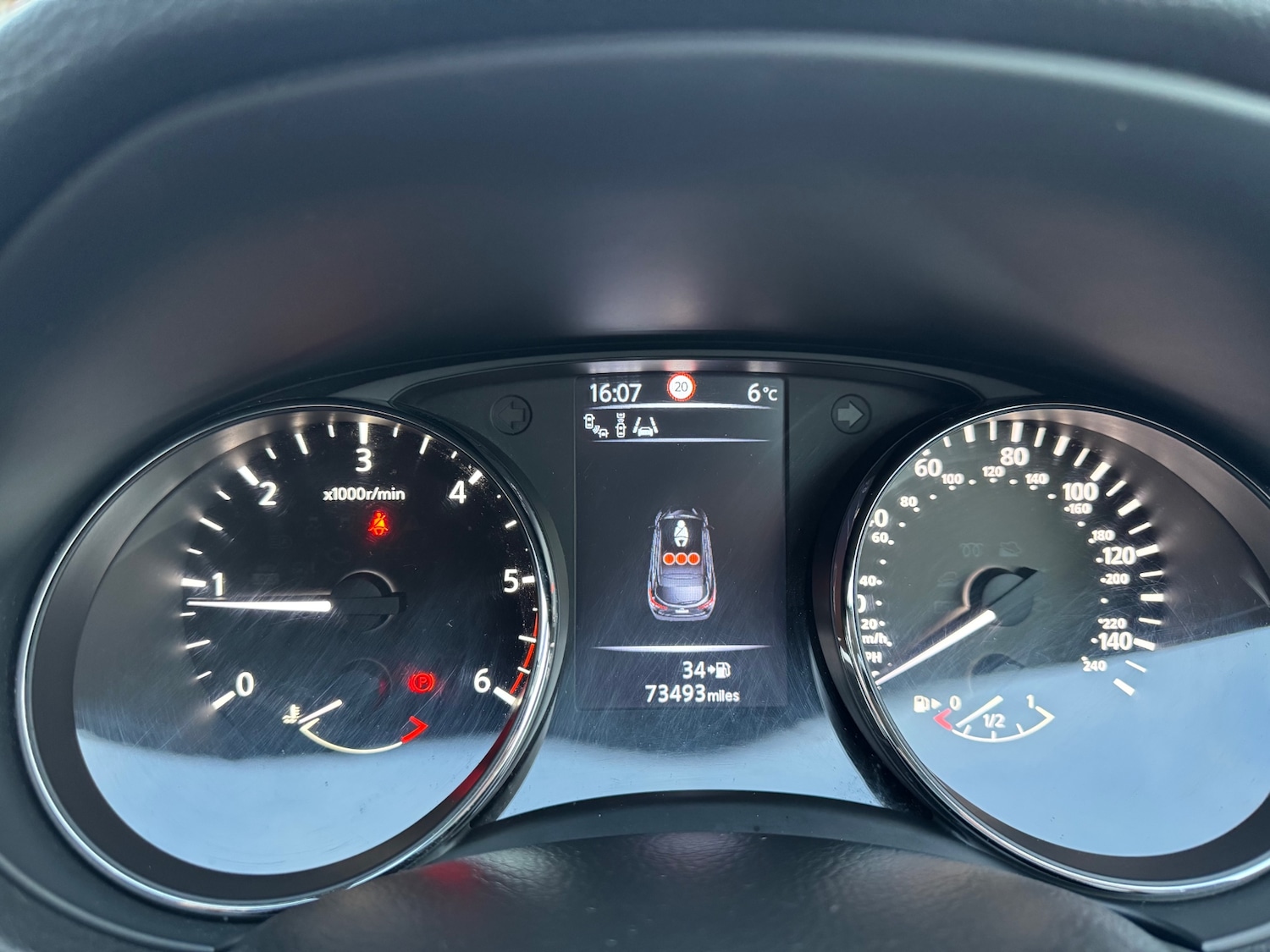 Used Nissan Qashqai 2014 for sale - 77314205: Photo 15