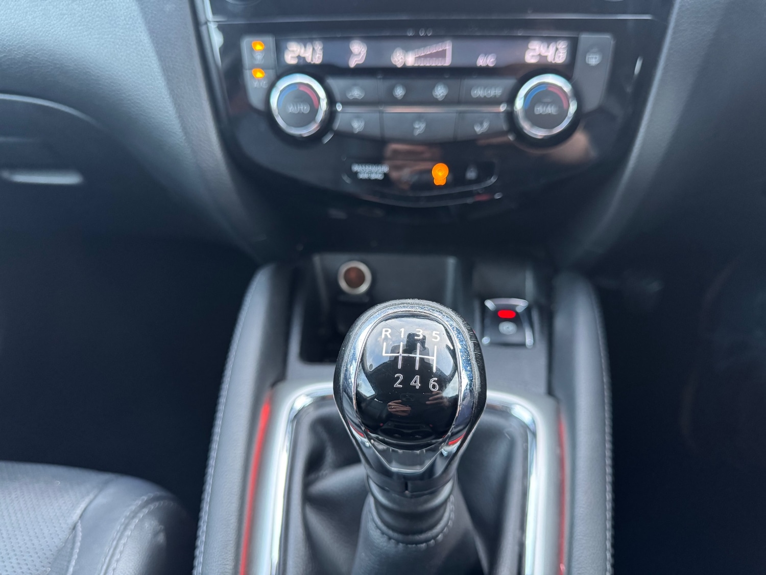 Used Nissan Qashqai 2014 for sale - 77314205: Photo 17