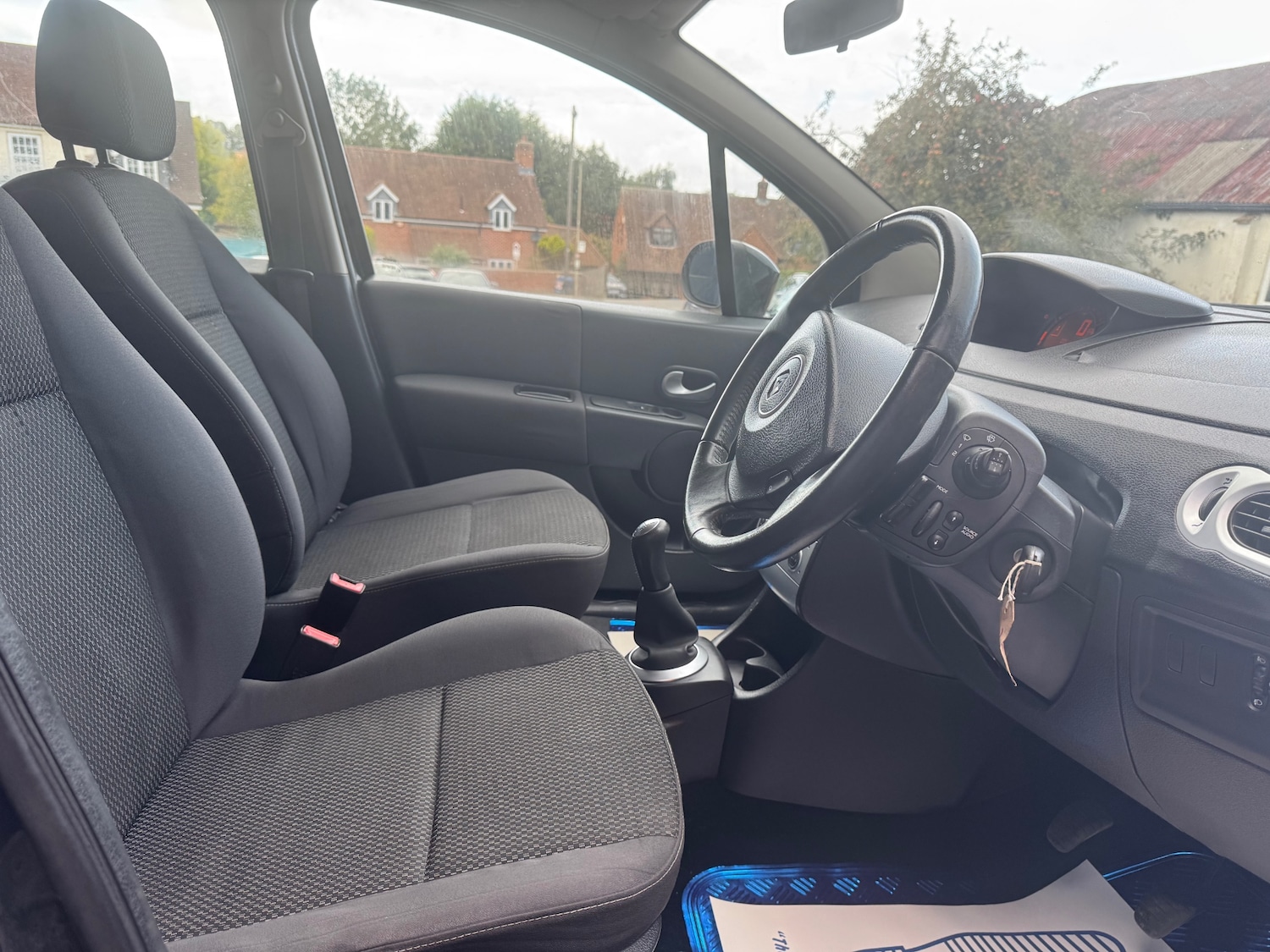 Used Renault Grand Modus 2011 for sale - 76116676: Photo 20