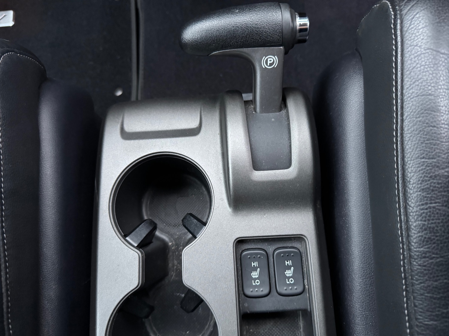 Used Honda CR-V 2011 for sale - 76292224: Photo 15