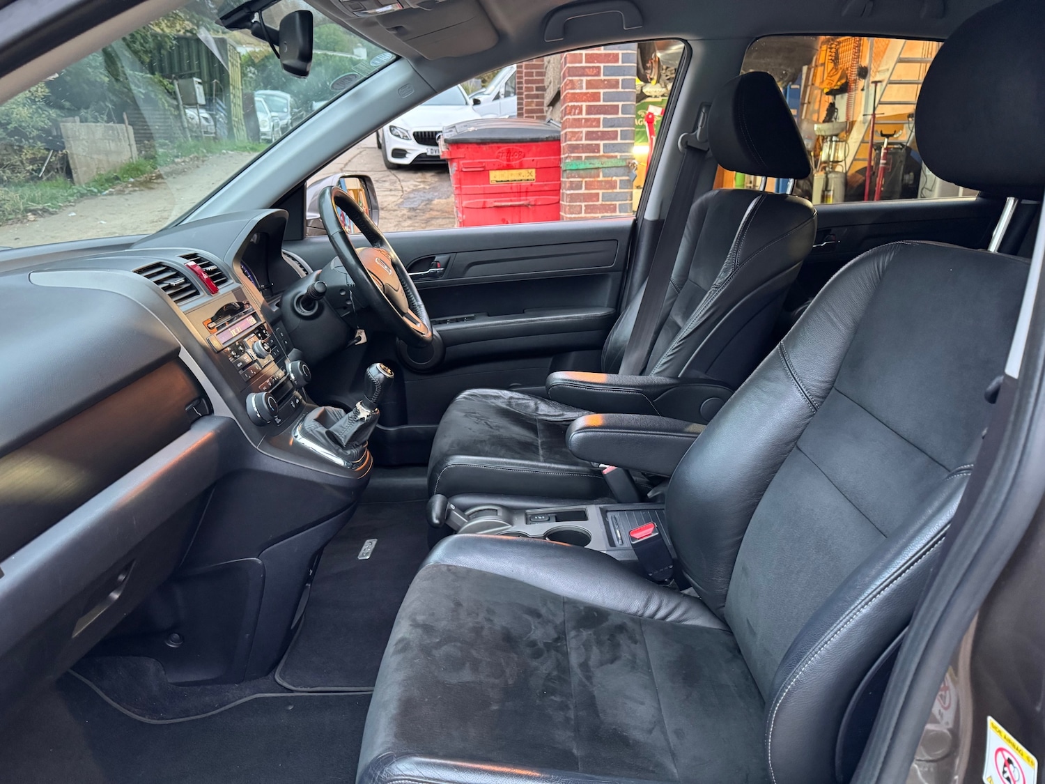 Used Honda CR-V 2011 for sale - 76292224: Photo 22