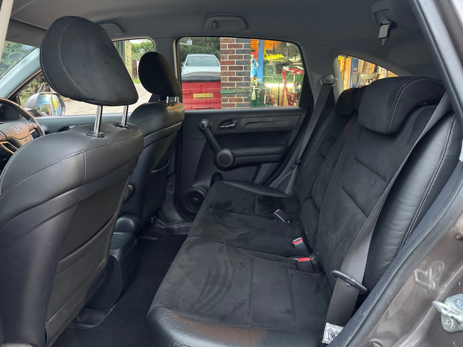 Used Honda CR-V 2011 for sale - 76292224: Photo 23