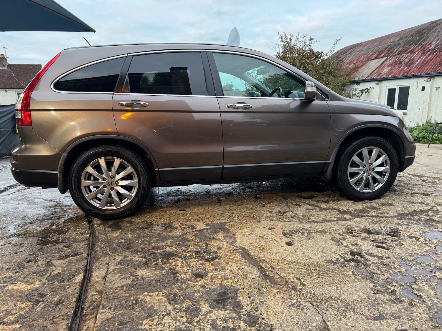 Used Honda CR-V 2011 for sale - 76292224: Photo 8