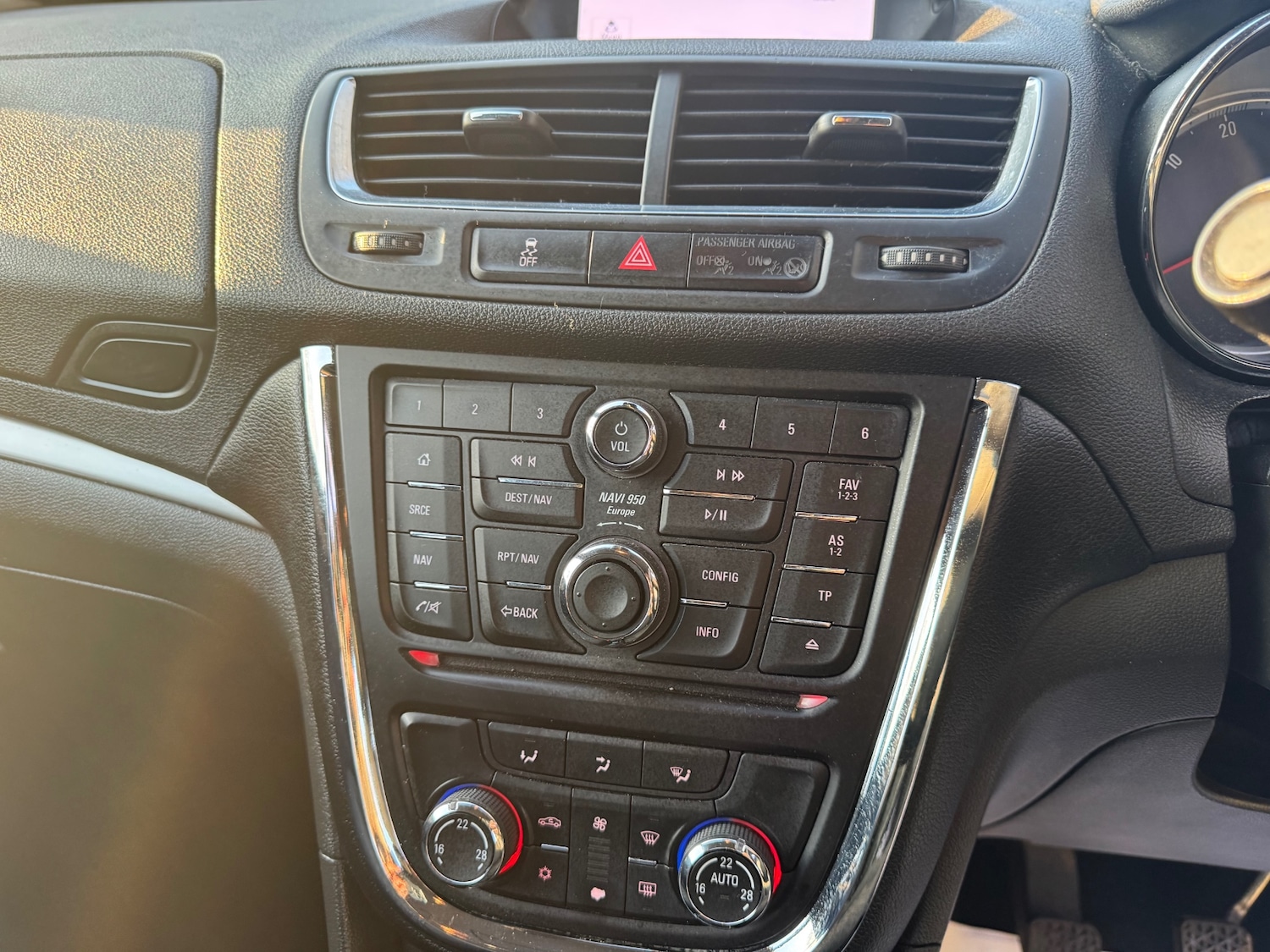 Used Vauxhall Mokka 2014 for sale - 77750470: Photo 15