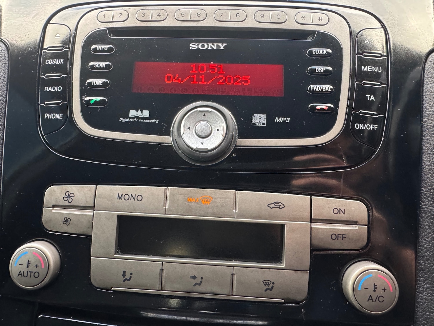 Used Ford S-Max 2010 for sale - 76461905: Photo 13