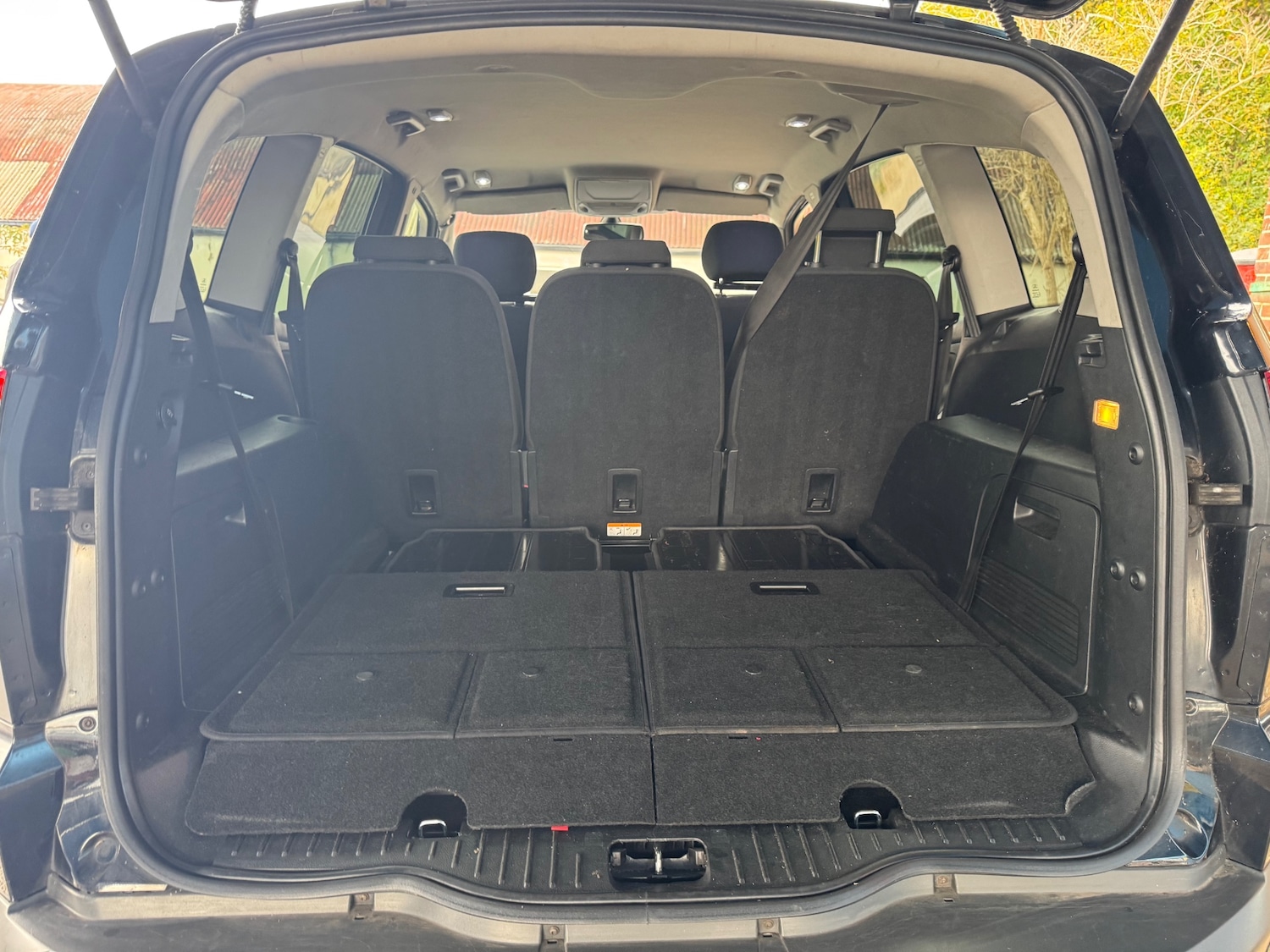 Used Ford S-Max 2010 for sale - 76461905: Photo 20