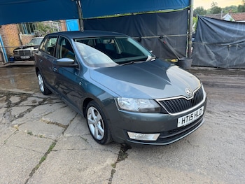 2015 (15) - 1.6 TDI CR SE Tech 5dr