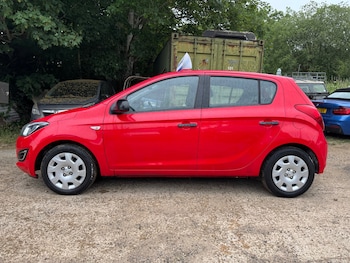 Used Hyundai i20 2012 for sale - 78771197: Photo