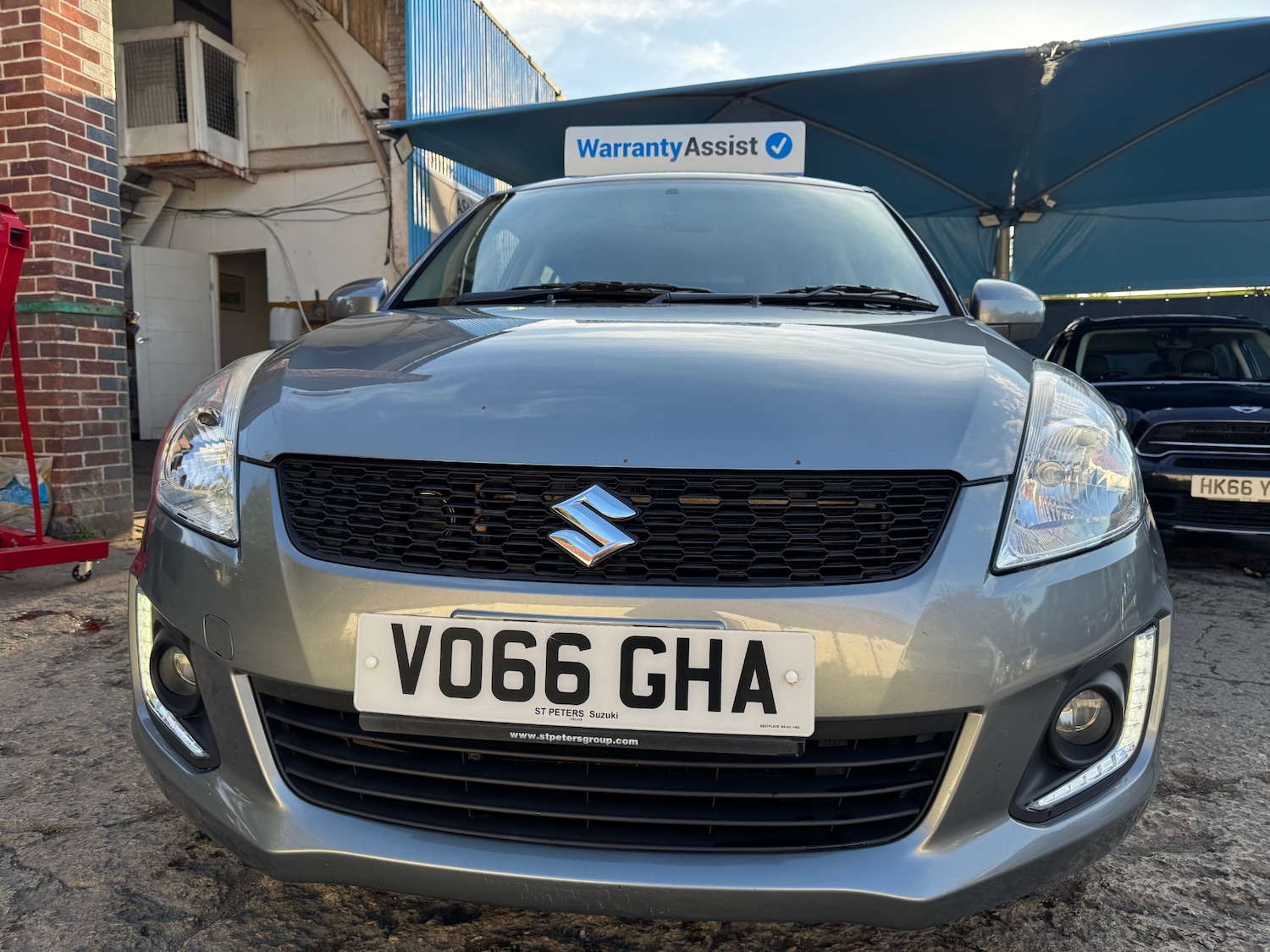 Used Suzuki Swift 2016 for sale - 76058321: Photo 1