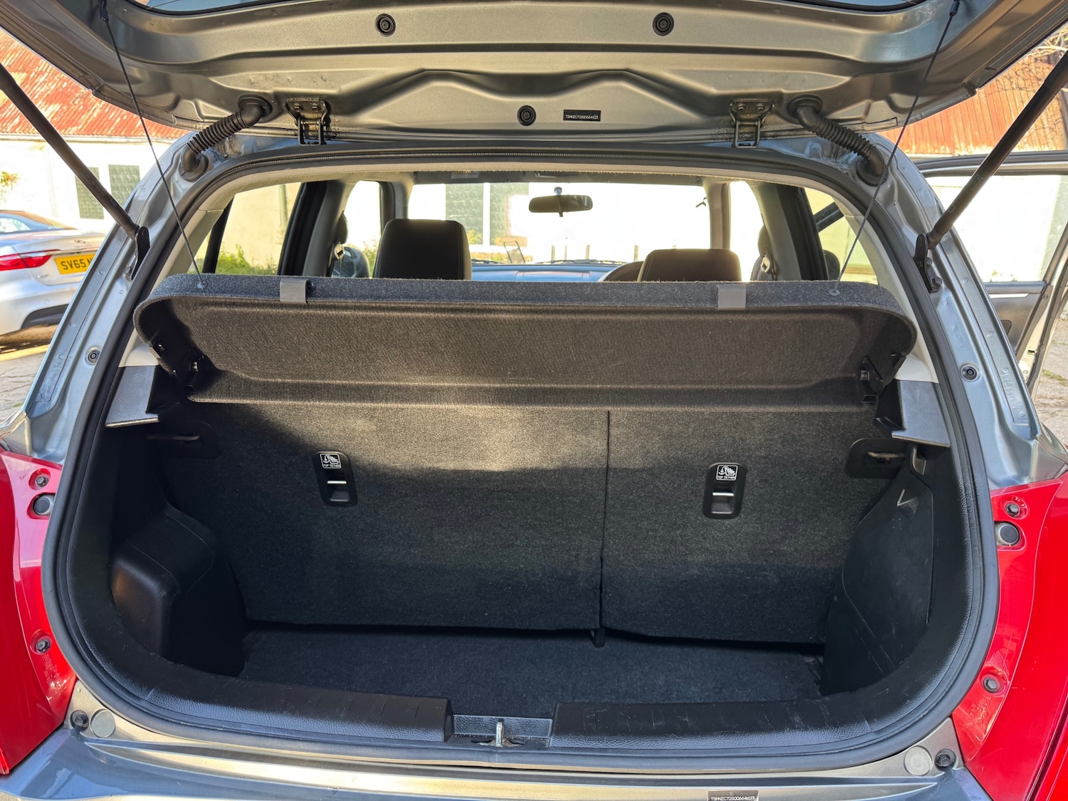 Used Suzuki Swift 2016 for sale - 76058321: Photo 12