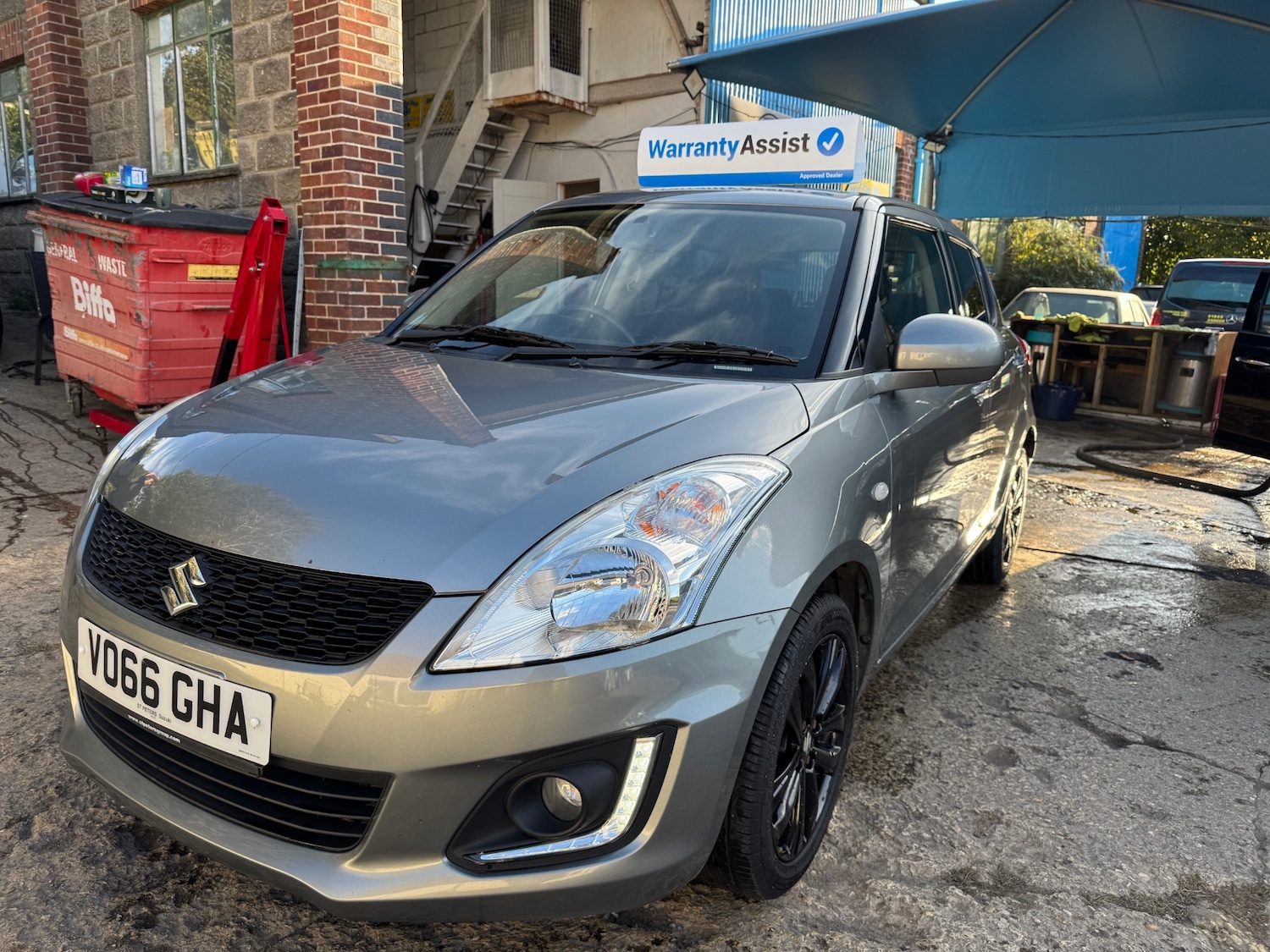 Used Suzuki Swift 2016 for sale - 76058321: Photo 2