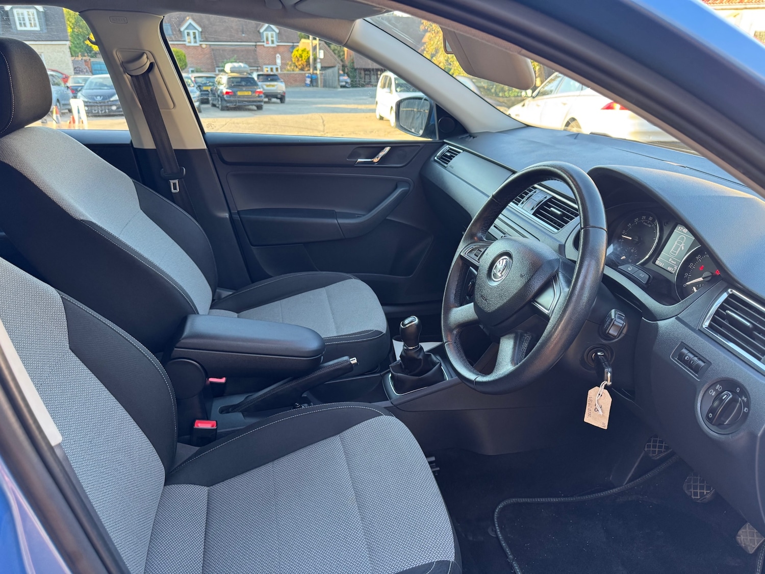 Used Skoda Rapid 2013 for sale - 76070670: Photo 12