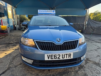 2013 (62) - 1.6 TDI CR Elegance 5dr