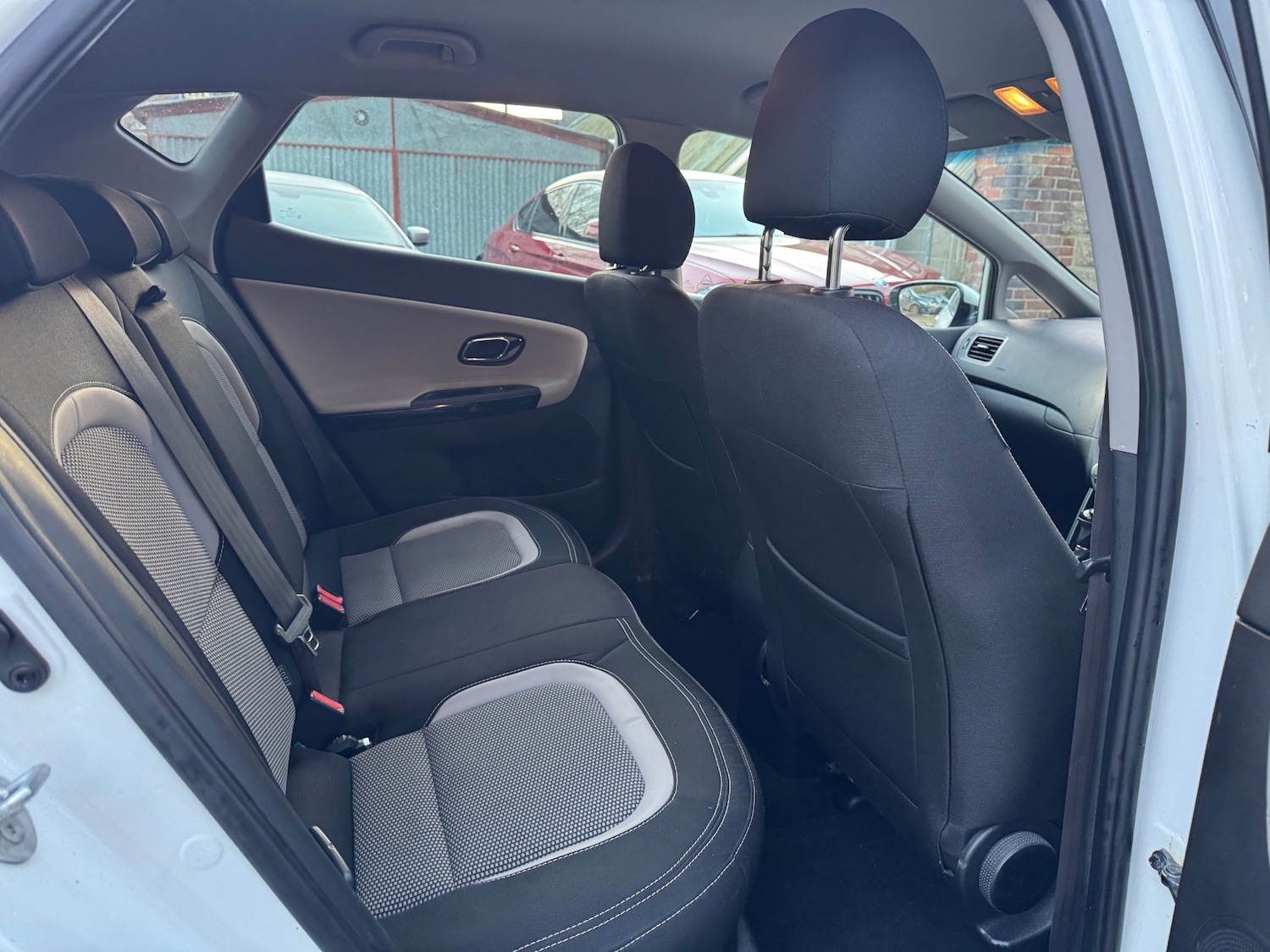 Used Kia Ceed 2015 for sale - 77750478: Photo 32