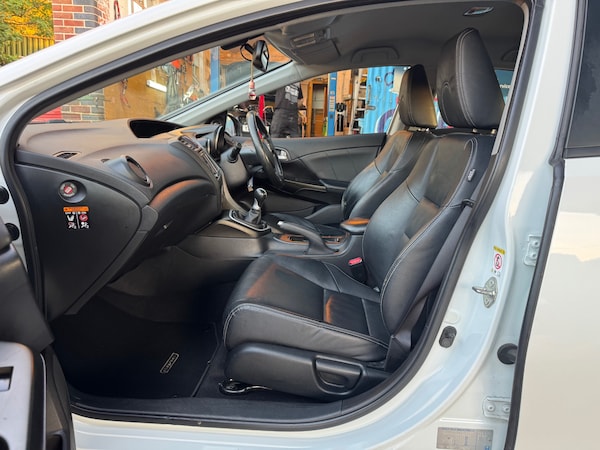 Used Honda Civic 2013 for sale - 76098859: Photo 17