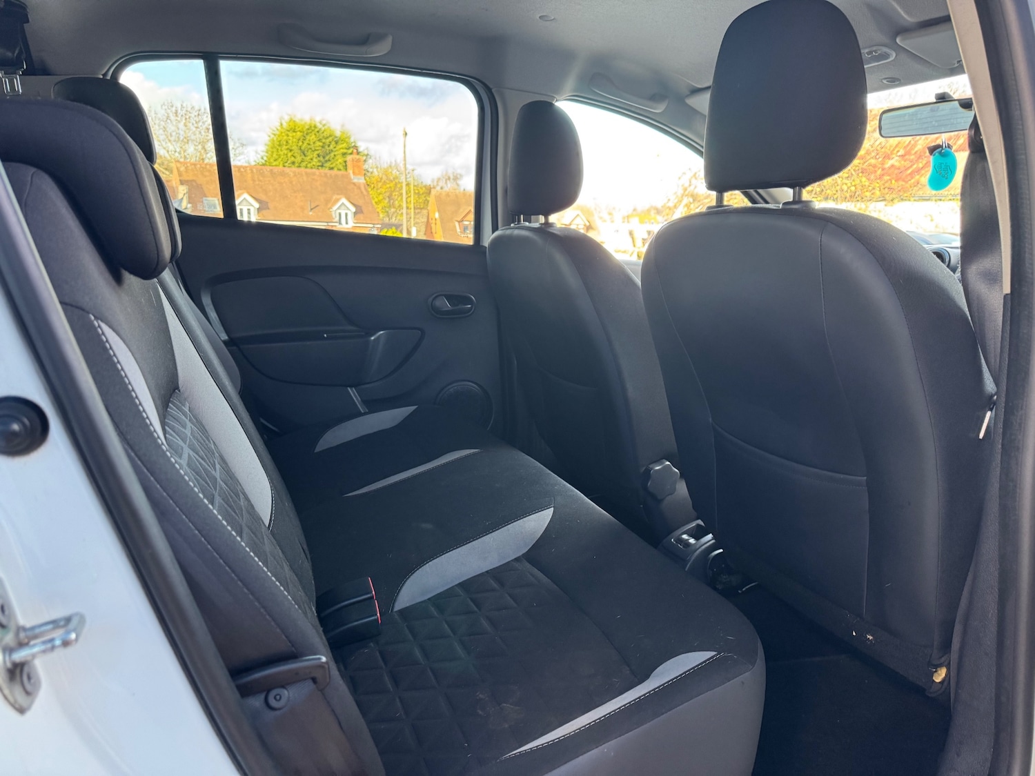 Used Dacia Sandero Stepway 2014 for sale - 76576422: Photo 11