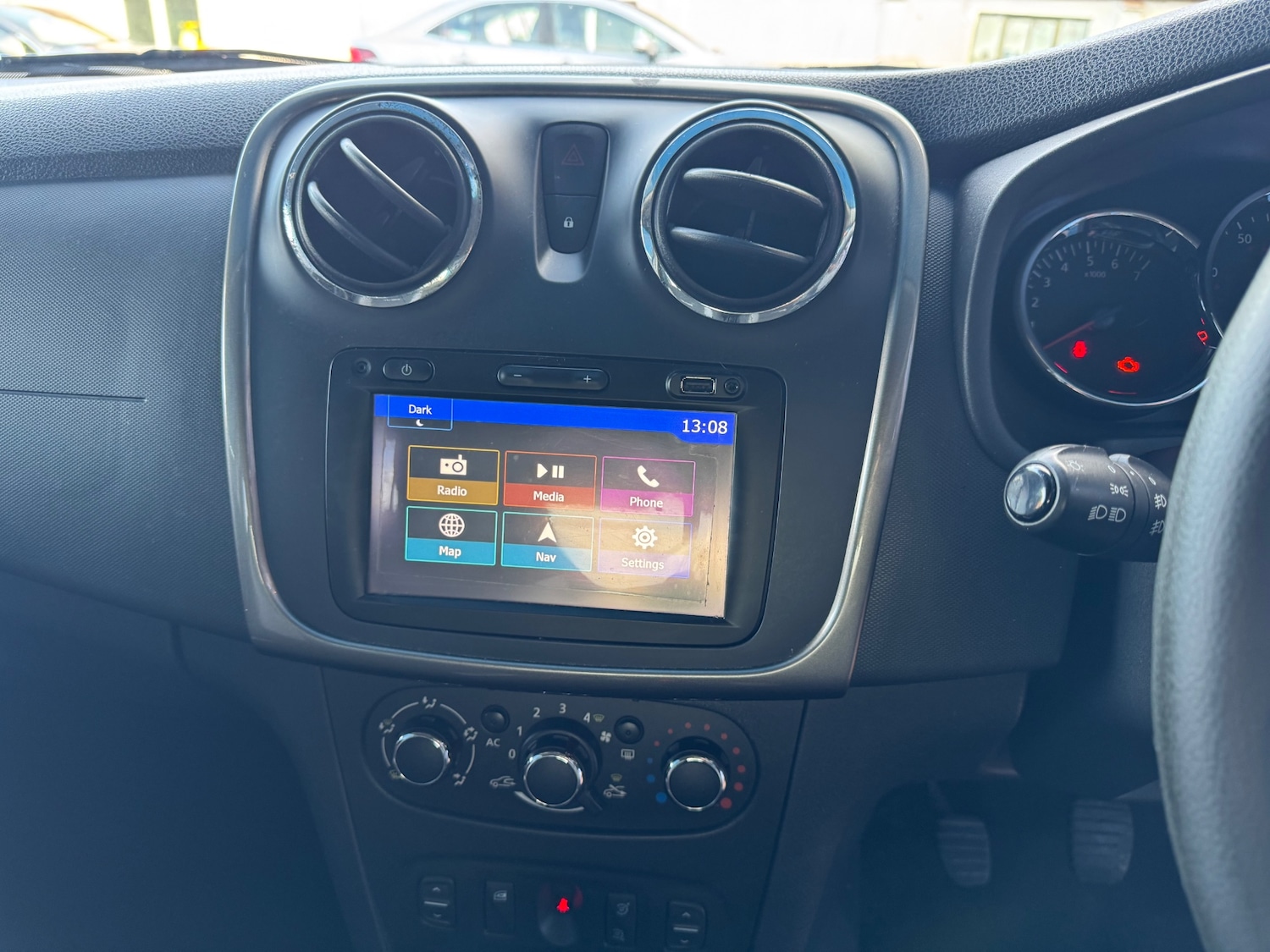 Used Dacia Sandero Stepway 2014 for sale - 76576422: Photo 12