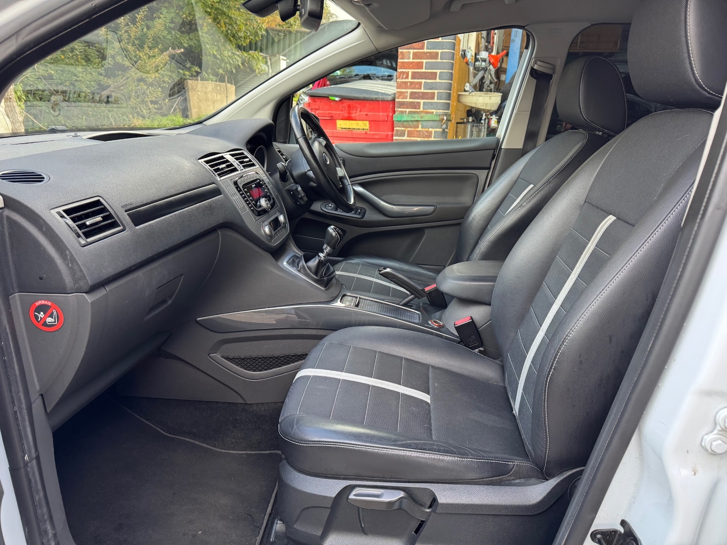 Used Ford Kuga 2012 for sale - 76392513: Photo 16