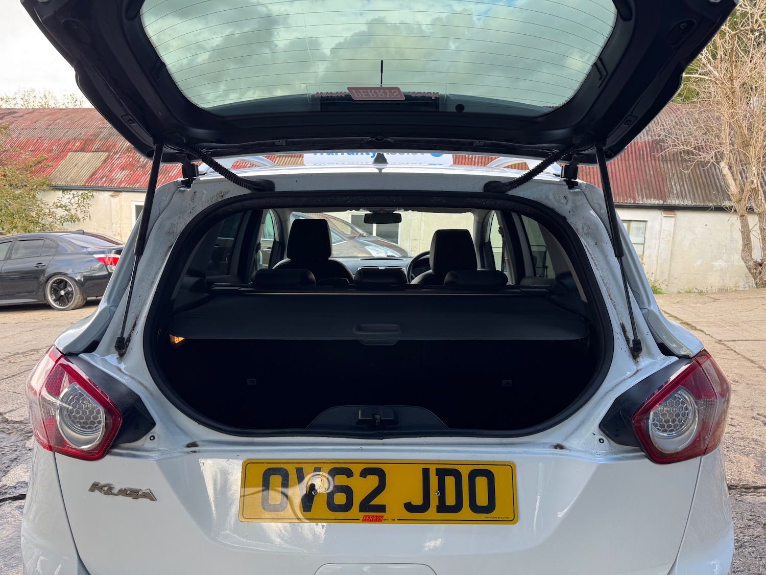 Used Ford Kuga 2012 for sale - 76392513: Photo 19