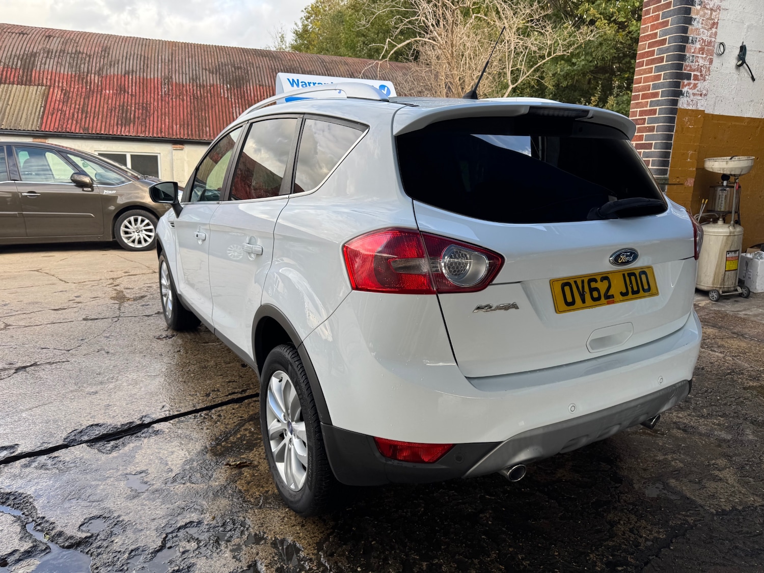 Used Ford Kuga 2012 for sale - 76392513: Photo 4