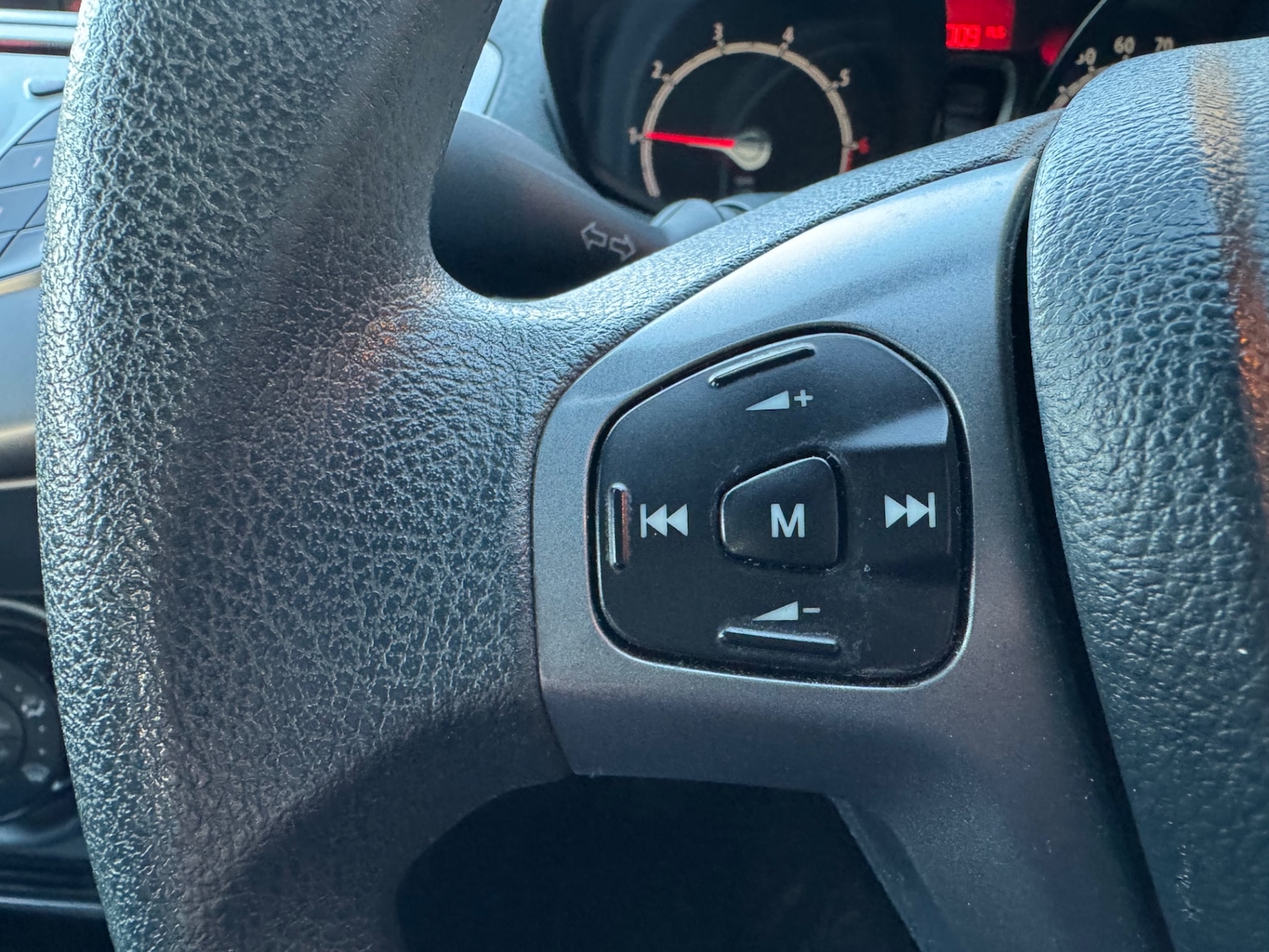 Used Ford Fiesta 2011 for sale - 77314201: Photo 13