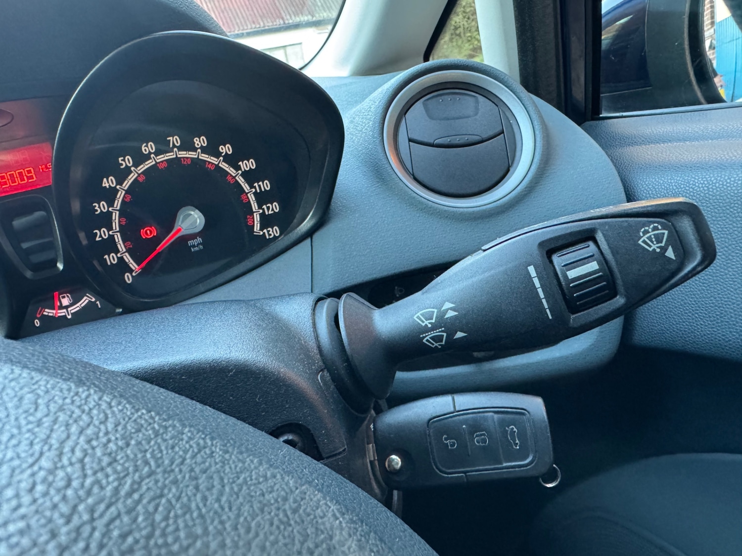 Used Ford Fiesta 2011 for sale - 77314201: Photo 14