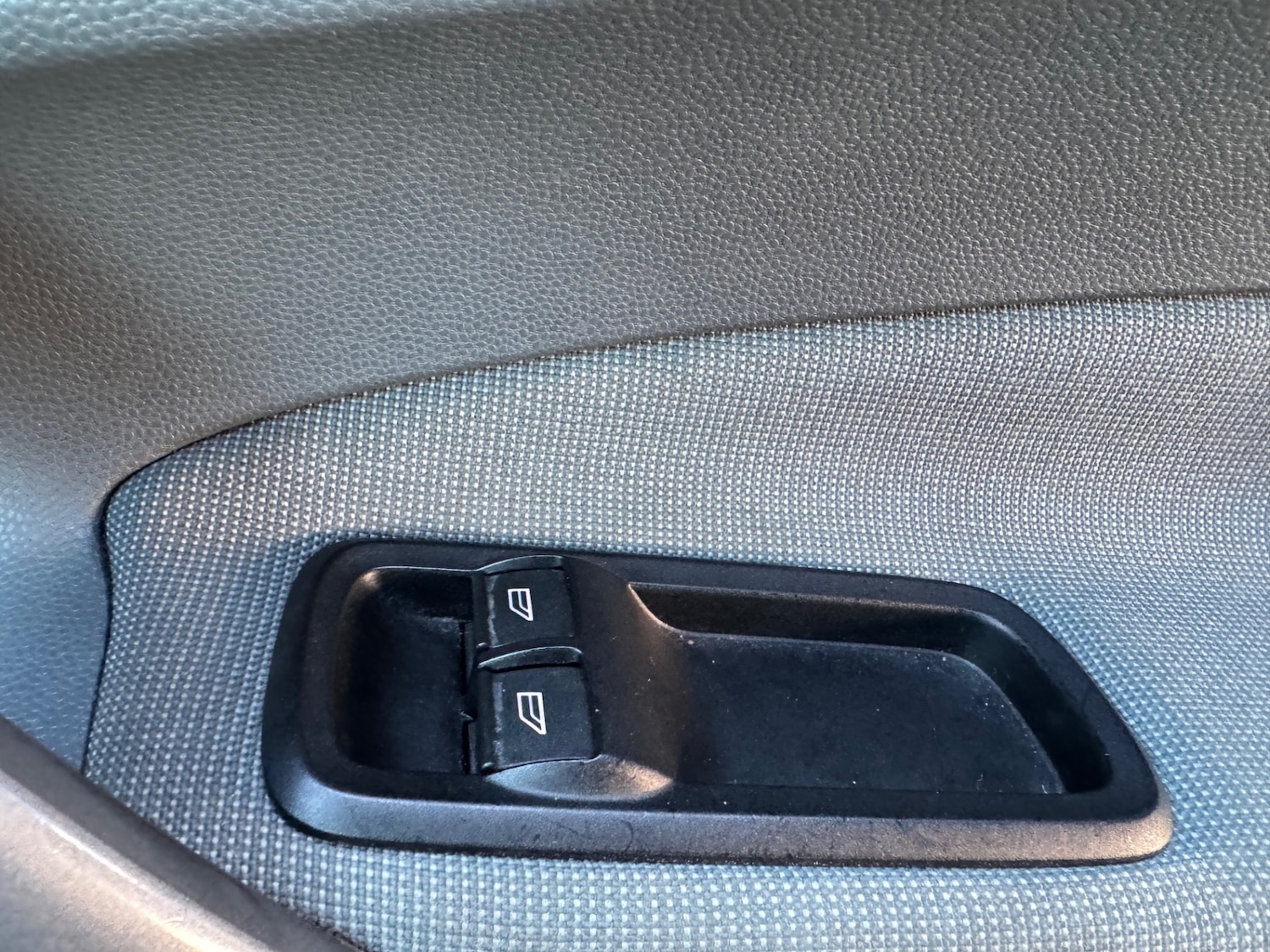 Used Ford Fiesta 2011 for sale - 77314201: Photo 18