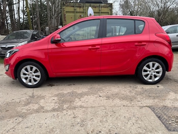Used Hyundai i20 2012 for sale - 78000069: Photo