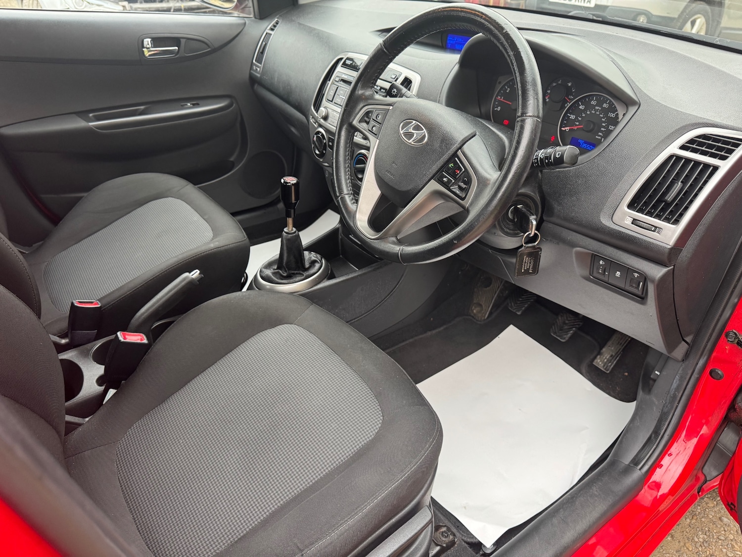 Used Hyundai i20 2012 for sale - 78000069: Photo 9