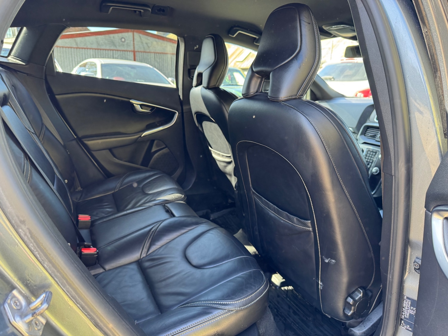 Used Volvo V40 2017 for sale - 77979664: Photo 12