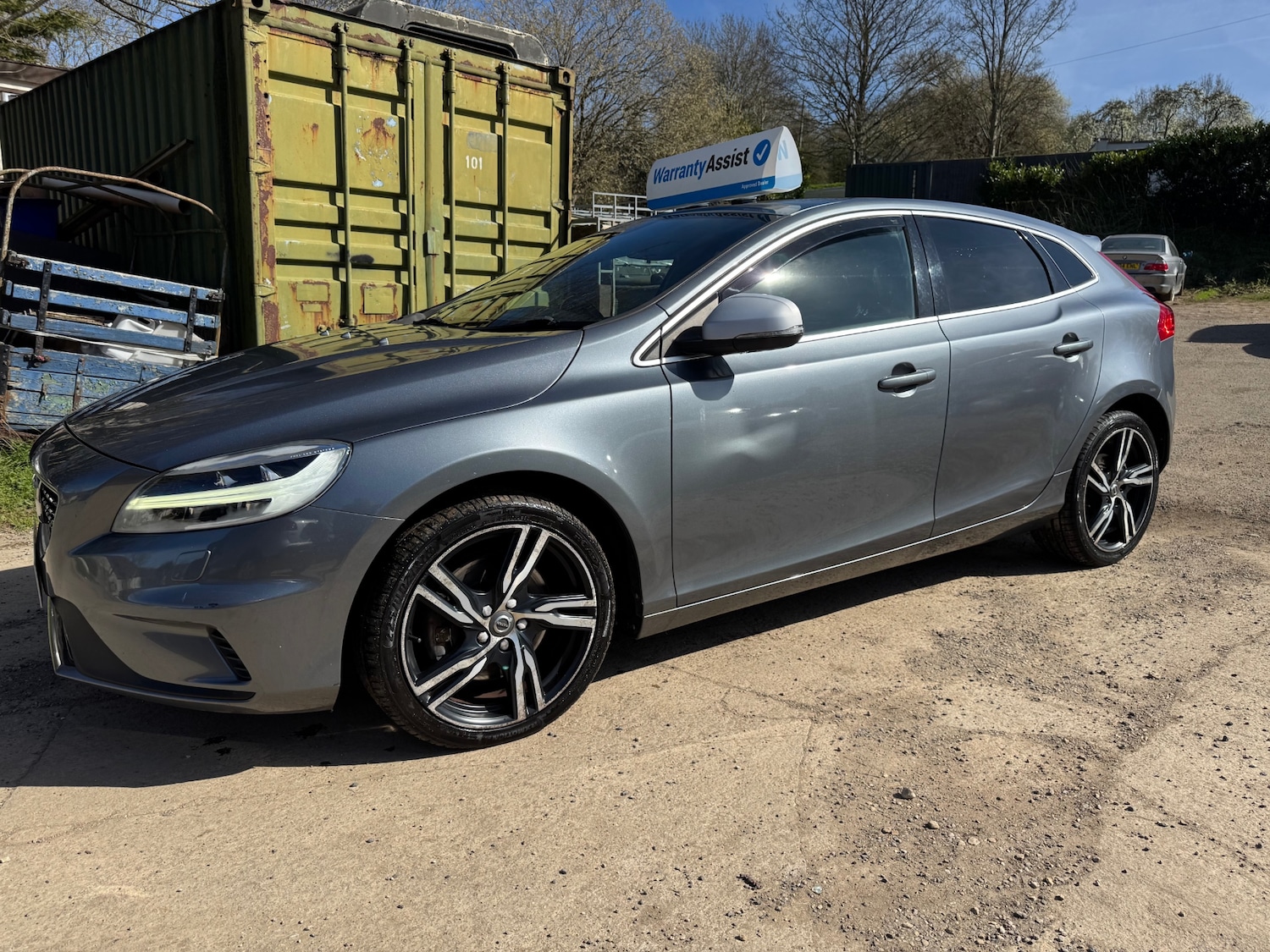 Used Volvo V40 2017 for sale - 77979664: Photo 2
