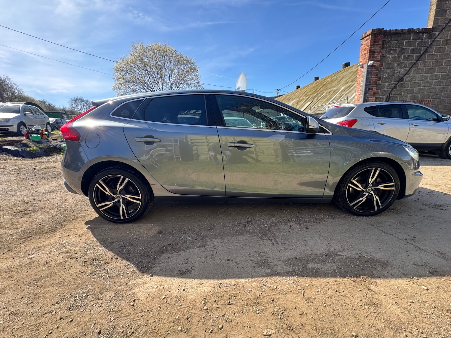 Used Volvo V40 2017 for sale - 77979664: Photo 7