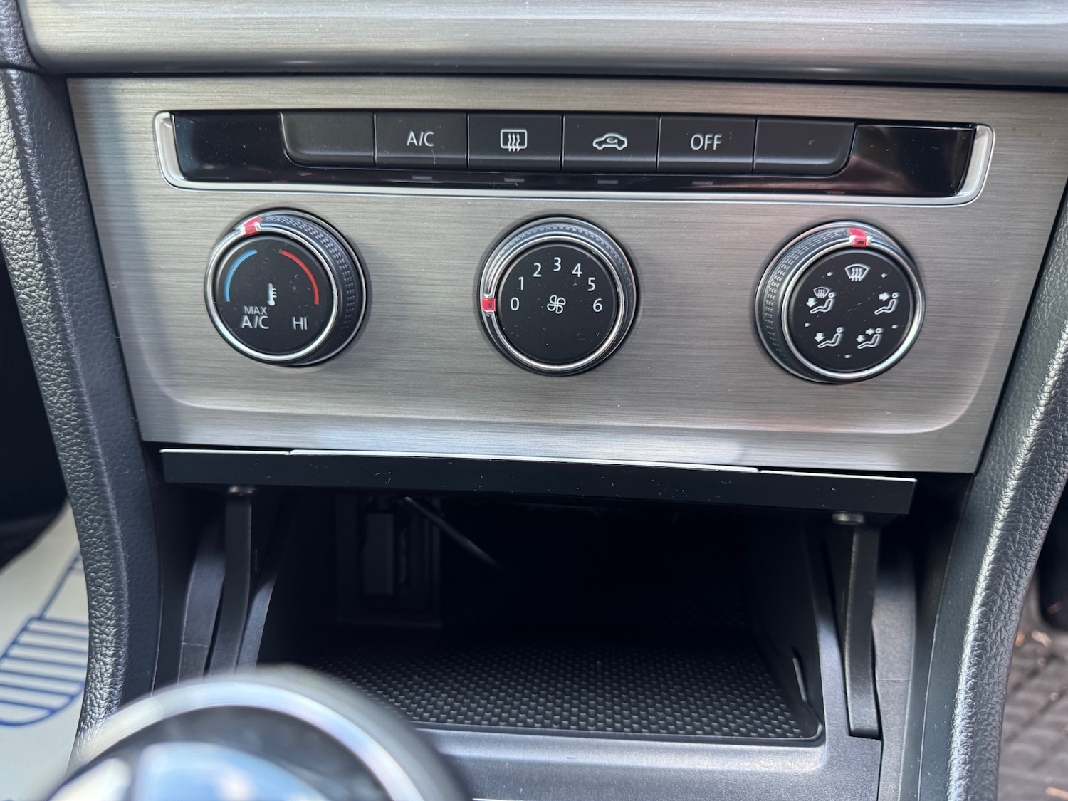 Used Volkswagen Golf 2013 for sale - 76392531: Photo 11