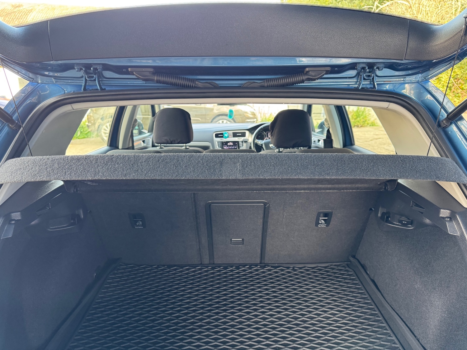 Used Volkswagen Golf 2013 for sale - 76392531: Photo 16