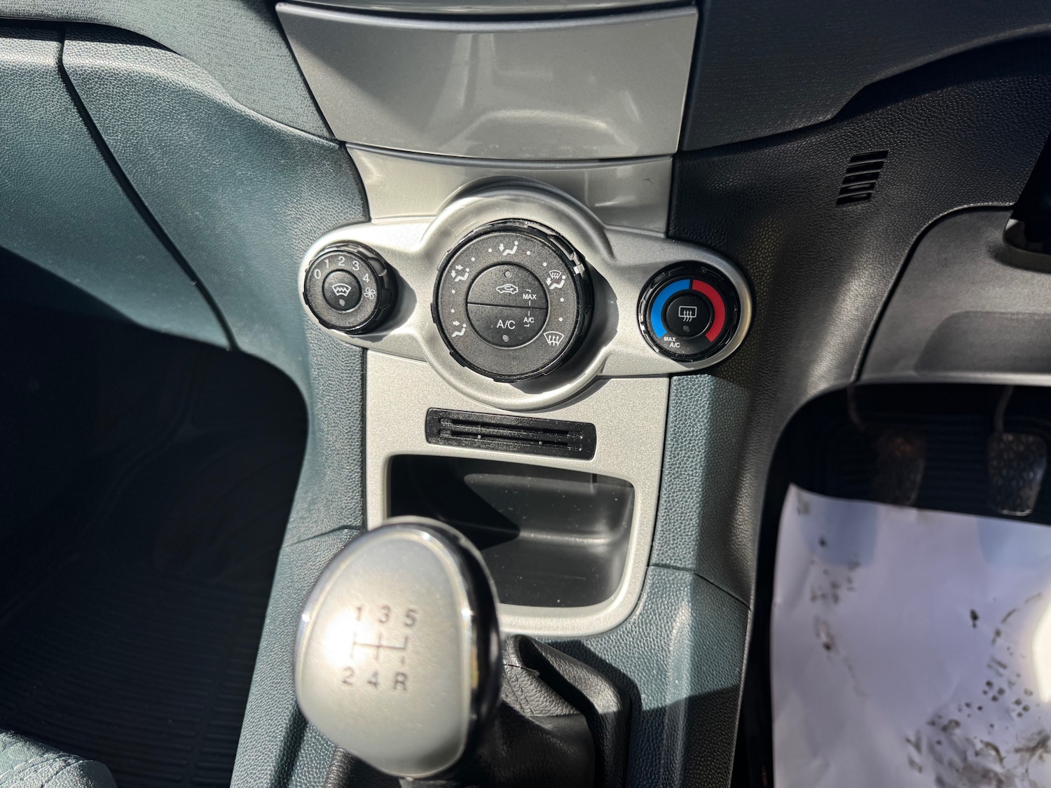 Used Ford Fiesta 2011 for sale - 77979392: Photo 15