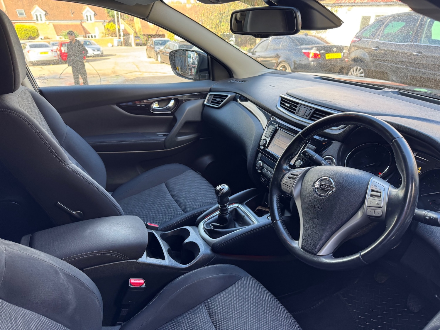 Used Nissan Qashqai 2017 for sale - 76392428: Photo 10