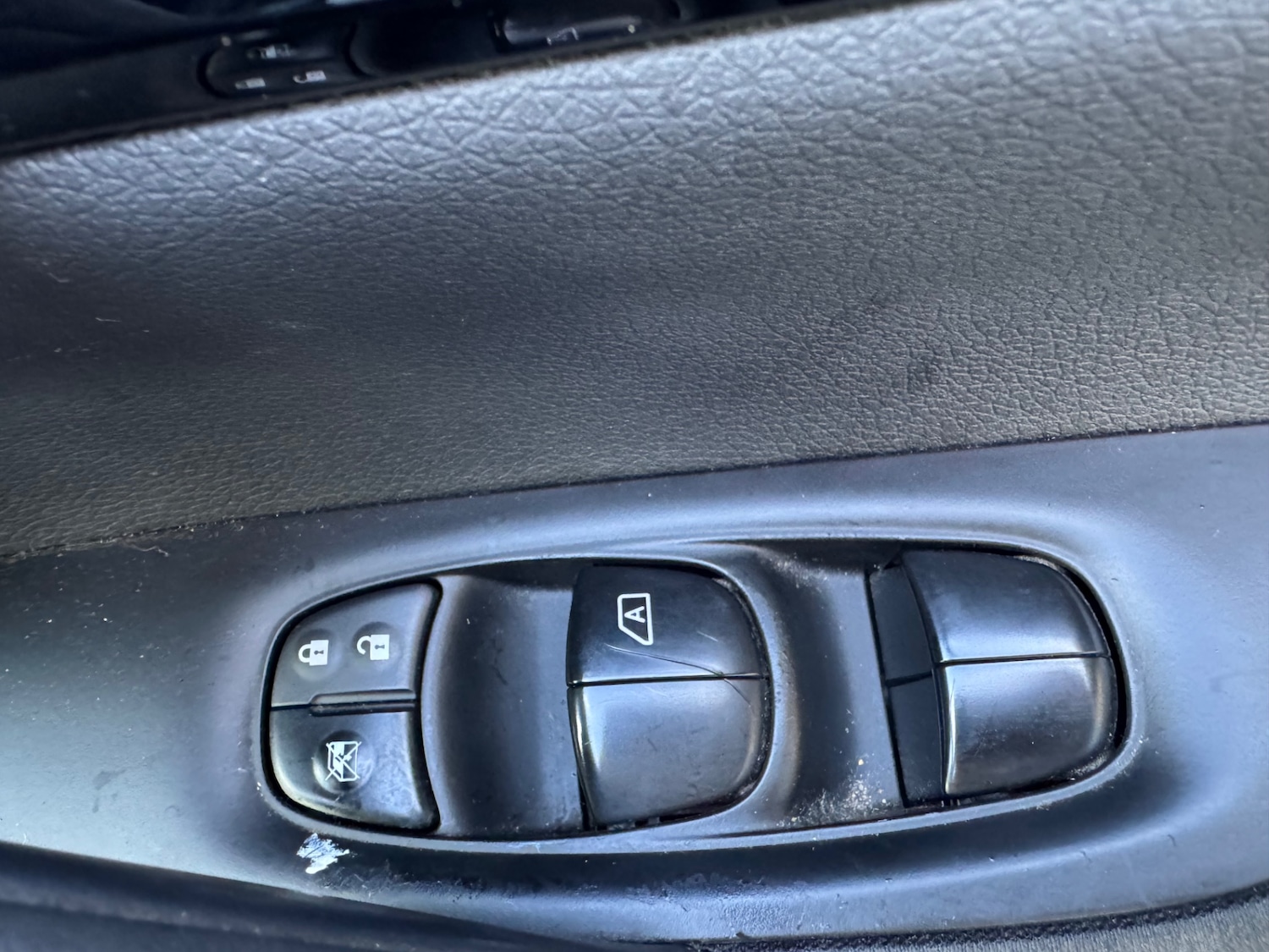 Used Nissan Qashqai 2017 for sale - 76392428: Photo 21